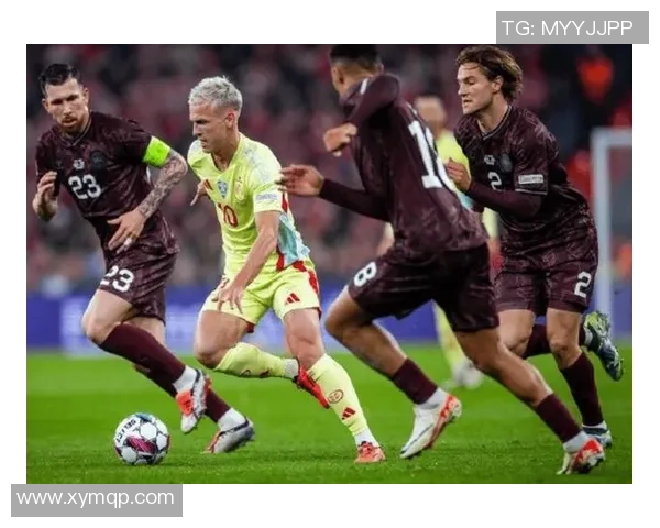 美国足球队逆袭西班牙明星阵容展现实力之战